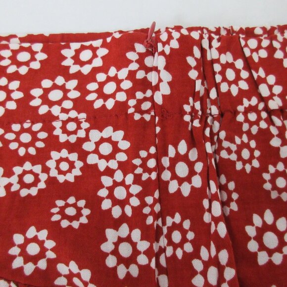 Tween Girls Skort Skater Style Skirt w/ Built In Shorts Size XS Red White Floral - Picture 10 of 10